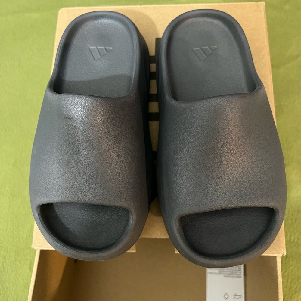 Yeezy Slides